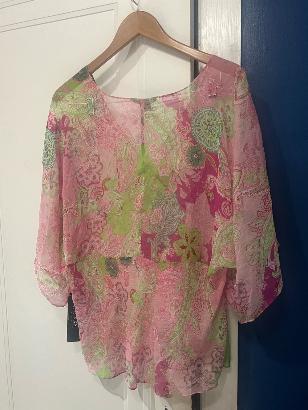 Ralph Lauren Pink and Green Paisley Sheer Blouse, 100% silk , Size, 16 - Picture 7 of 7